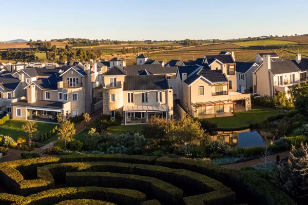 Nooitgedacht Village, Stellenbosch